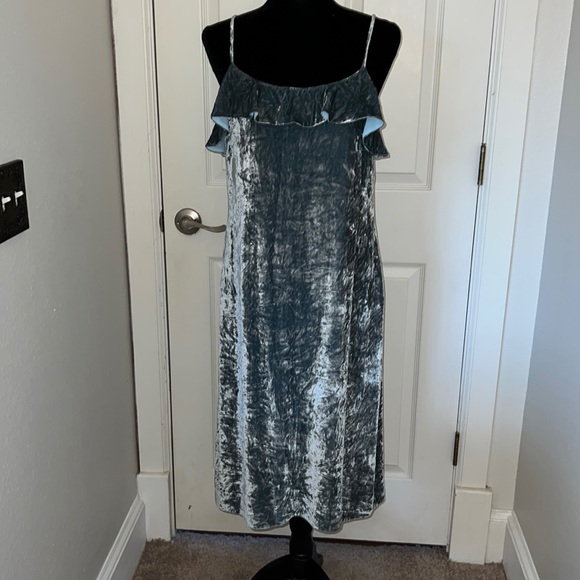 J. Crew Dresses & Skirts - Gorgeous J. Crew Collection Velvet Dress - See Description